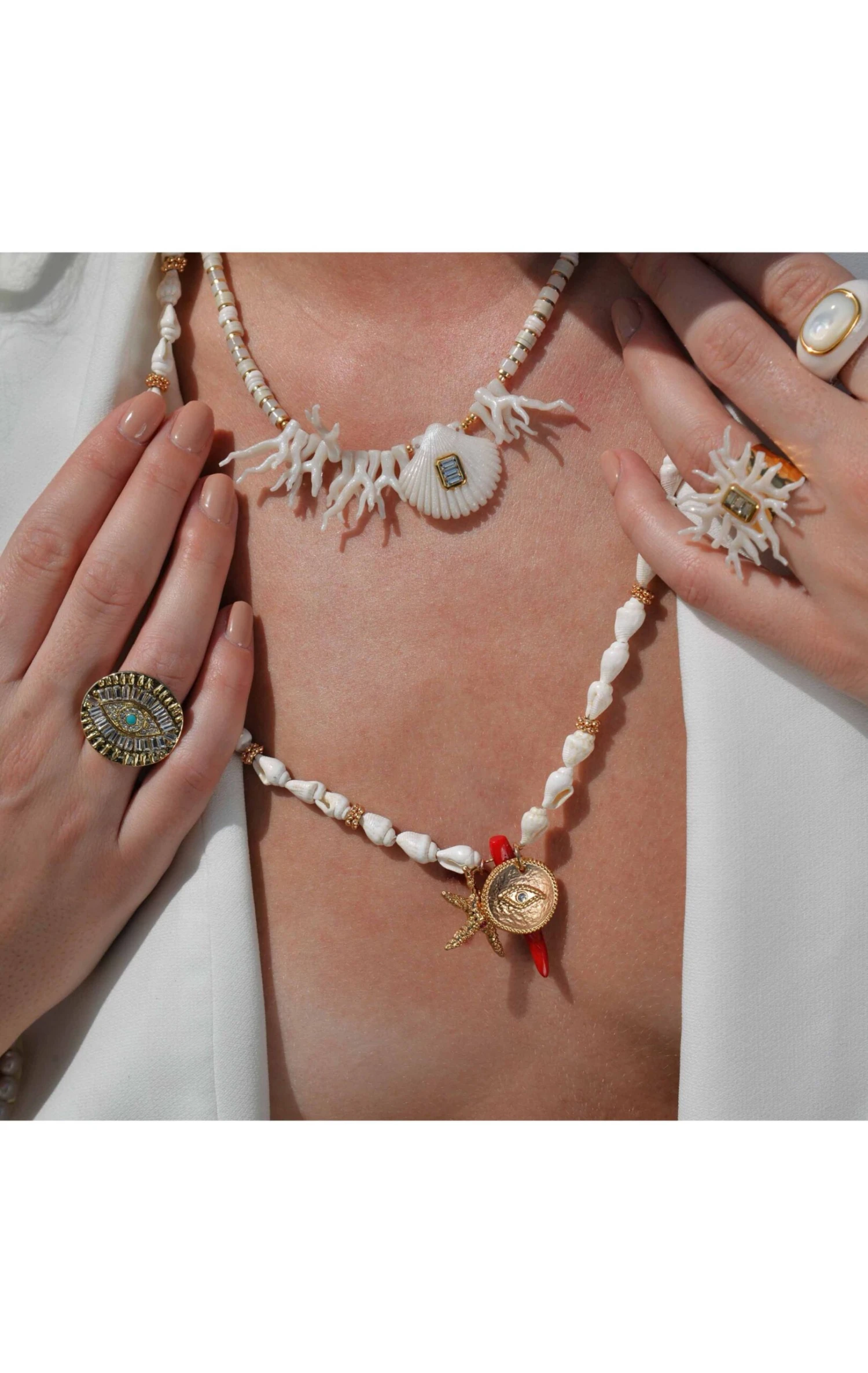 Collier Martin Blanc 2 Collier Martin Blanc – Image 2